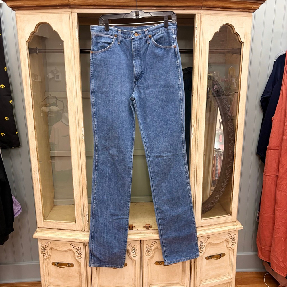 VTG Wrangler Cowboy Cut Blue Denim Jeans Size 32X38
